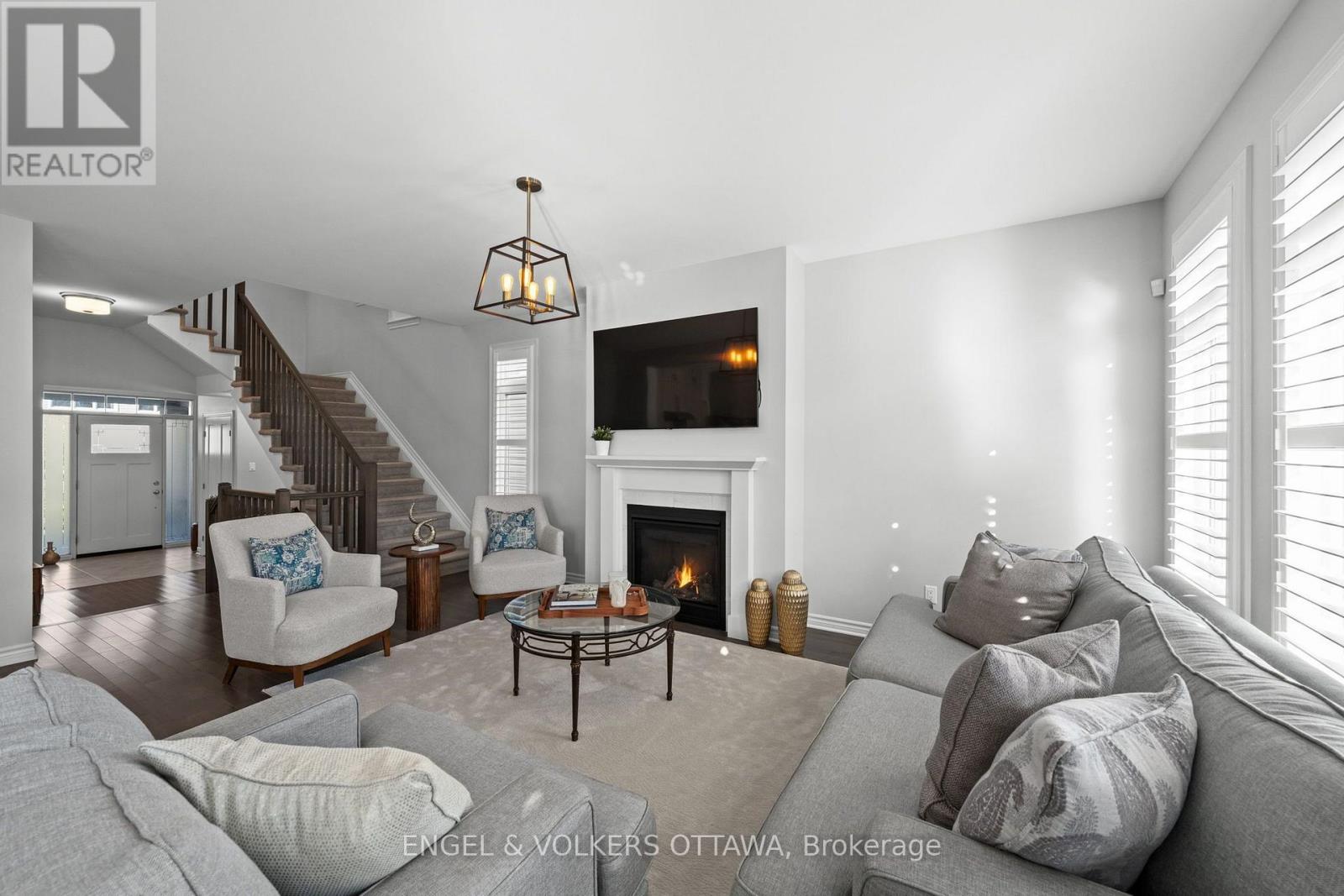 633 Moonflower Crescent, Ottawa, Ontario  K1T 0X8 - Photo 6 - X14110522
