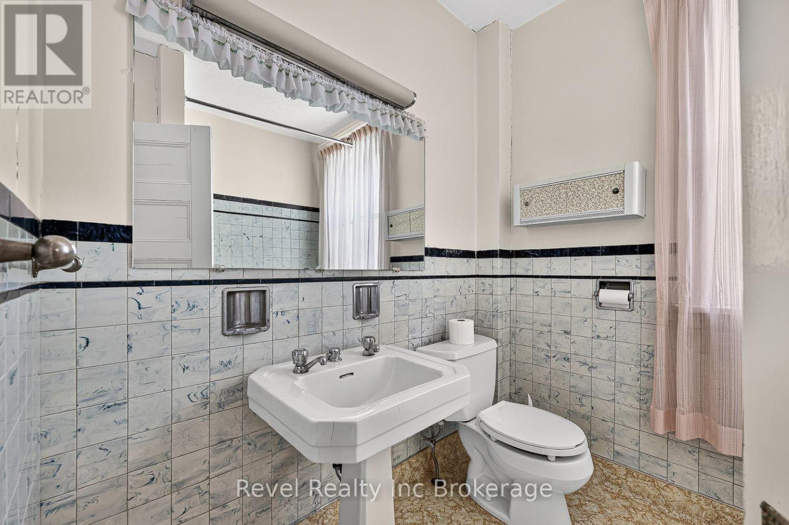 596 King Street, Woodstock (Woodstock - South), Ontario  N4S 1N3 - Photo 25 - X14110586
