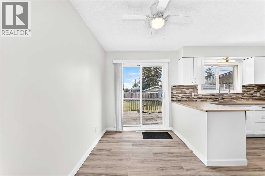 2016 46 Street SE