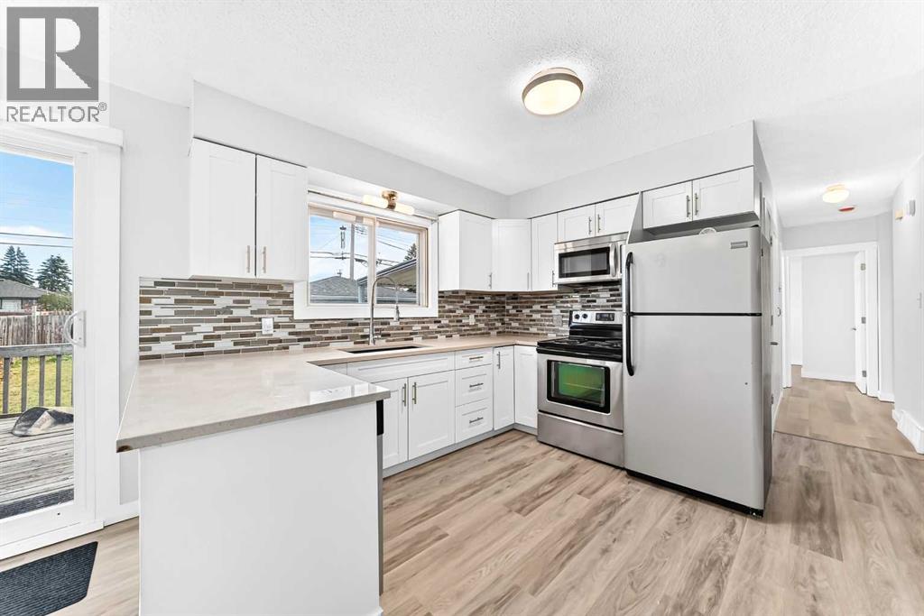 2016 46 Street SE