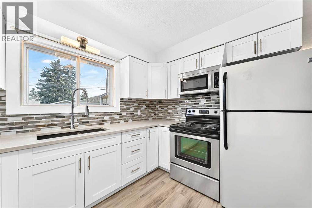 2016 46 Street SE