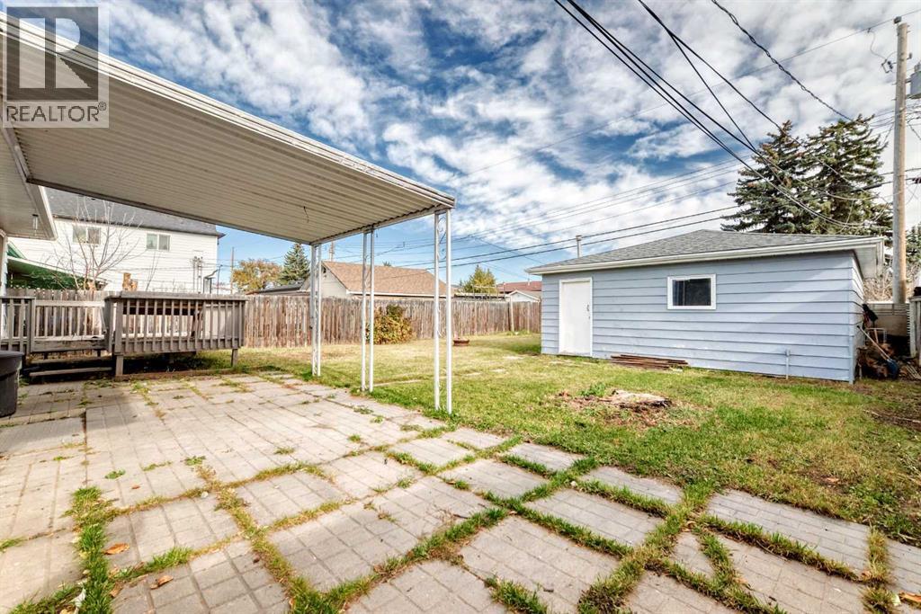 2016 46 Street SE