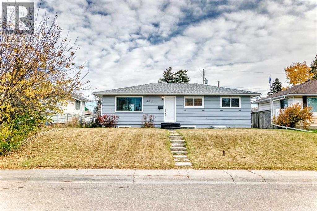 2016 46 Street SE