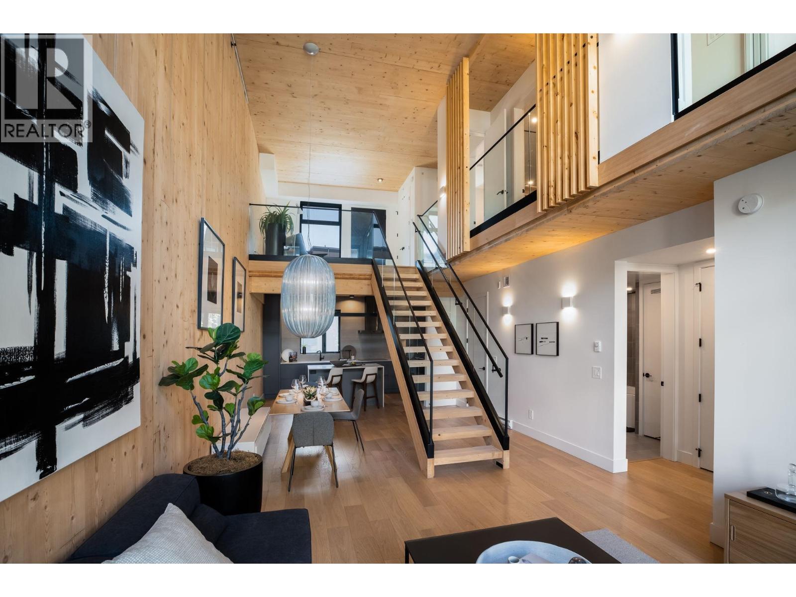 306 310 Salter Street, New Westminster, British Columbia  V3M 0N7 - Photo 6 - R3178026