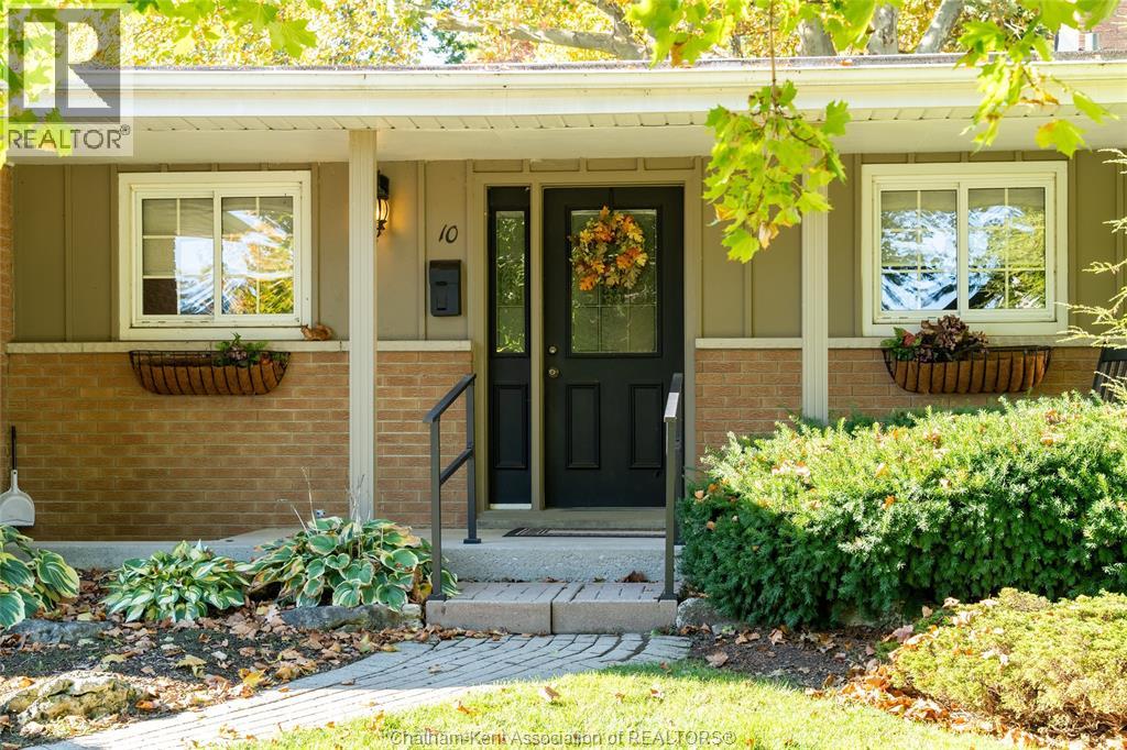 10 Souriquois Street, Chatham, Ontario  N7M 2T2 - Photo 3 - 26025819