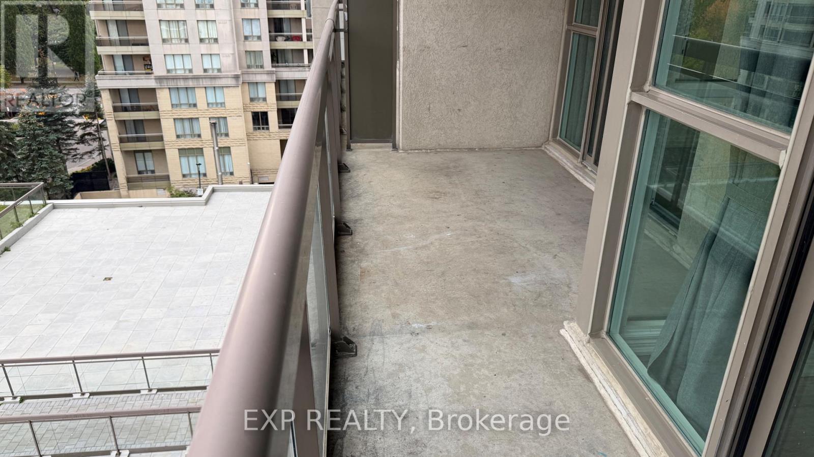 716 - 18 Parkview Avenue, Toronto (Willowdale East), Ontario  M2N 7H7 - Photo 13 - C14110496