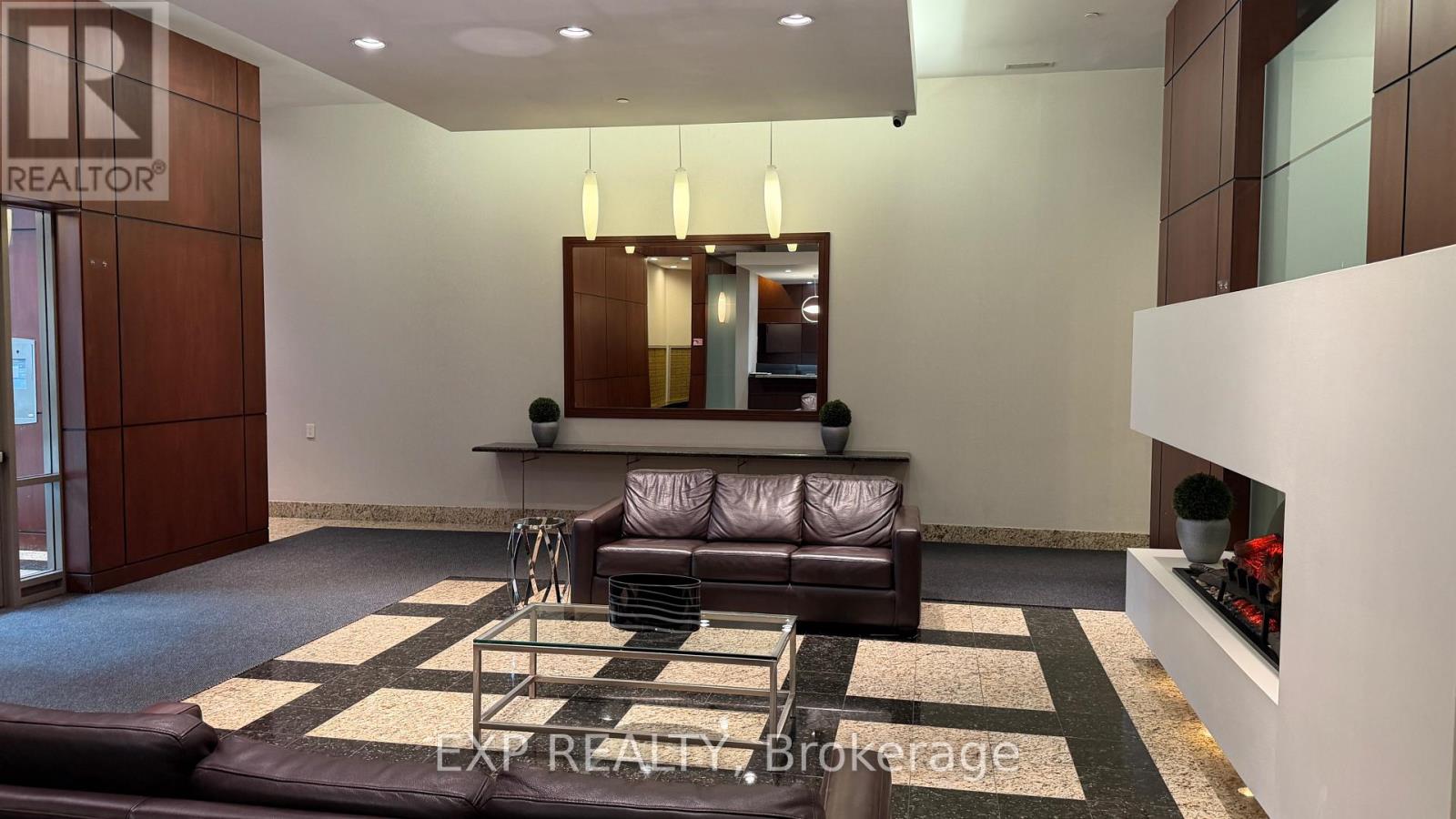 716 - 18 Parkview Avenue, Toronto (Willowdale East), Ontario  M2N 7H7 - Photo 3 - C14110496