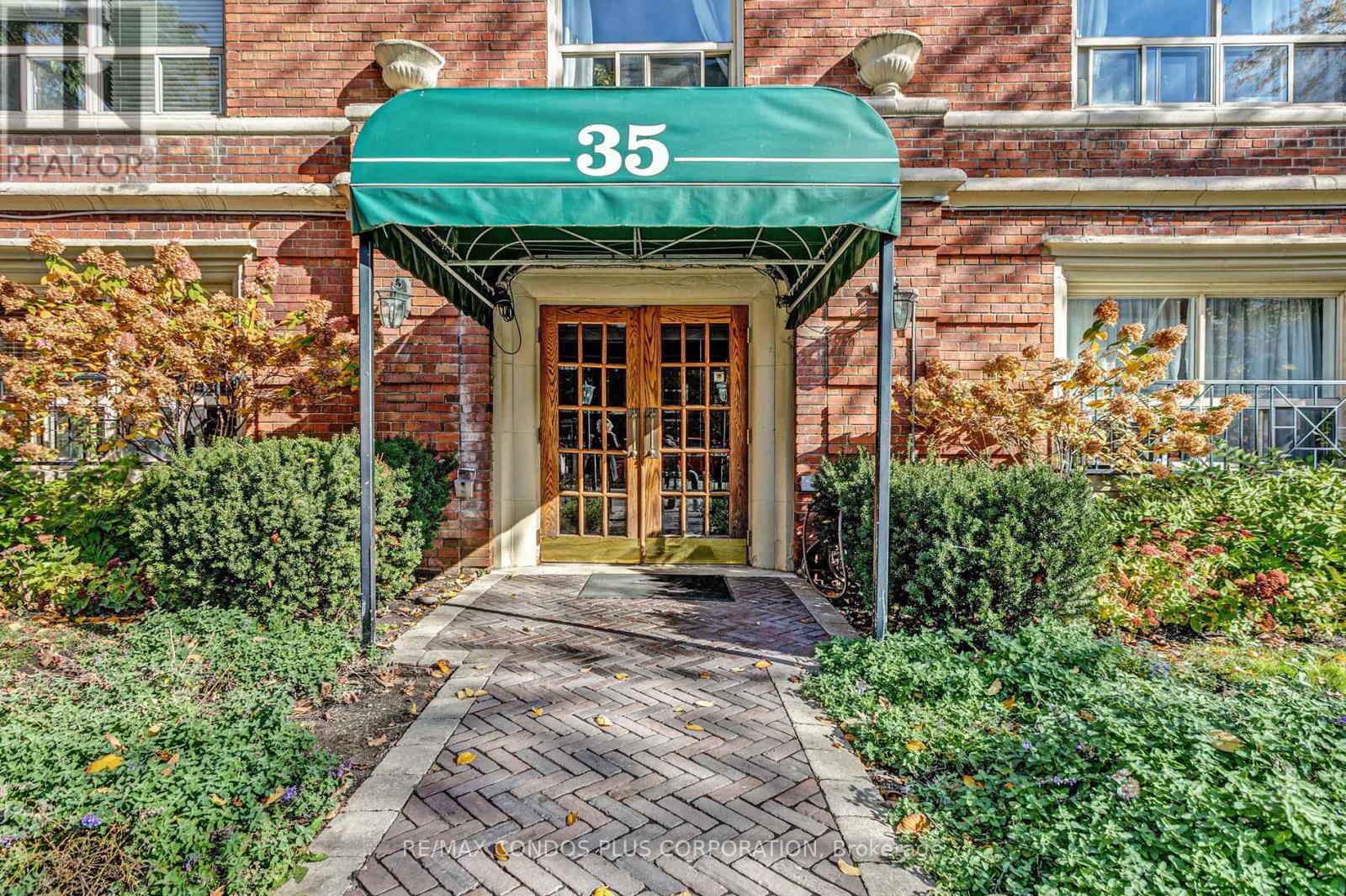 202 - 35 Raglan Avenue, Toronto (Forest Hill South), Ontario  M6C 2K7 - Photo 25 - C14110572
