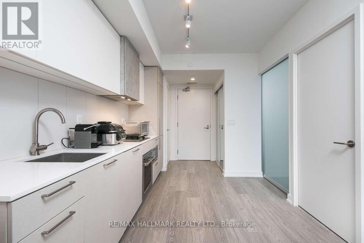 820 - 19 Western Battery Road, Toronto (Niagara), Ontario  M6K 0E3 - Photo 5 - C14110602