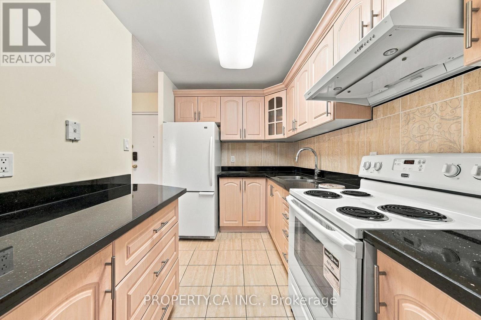 408 - 2500 Bridletowne Circle, Toronto (L'amoreaux), Ontario  M1W 2V6 - Photo 3 - E14110528