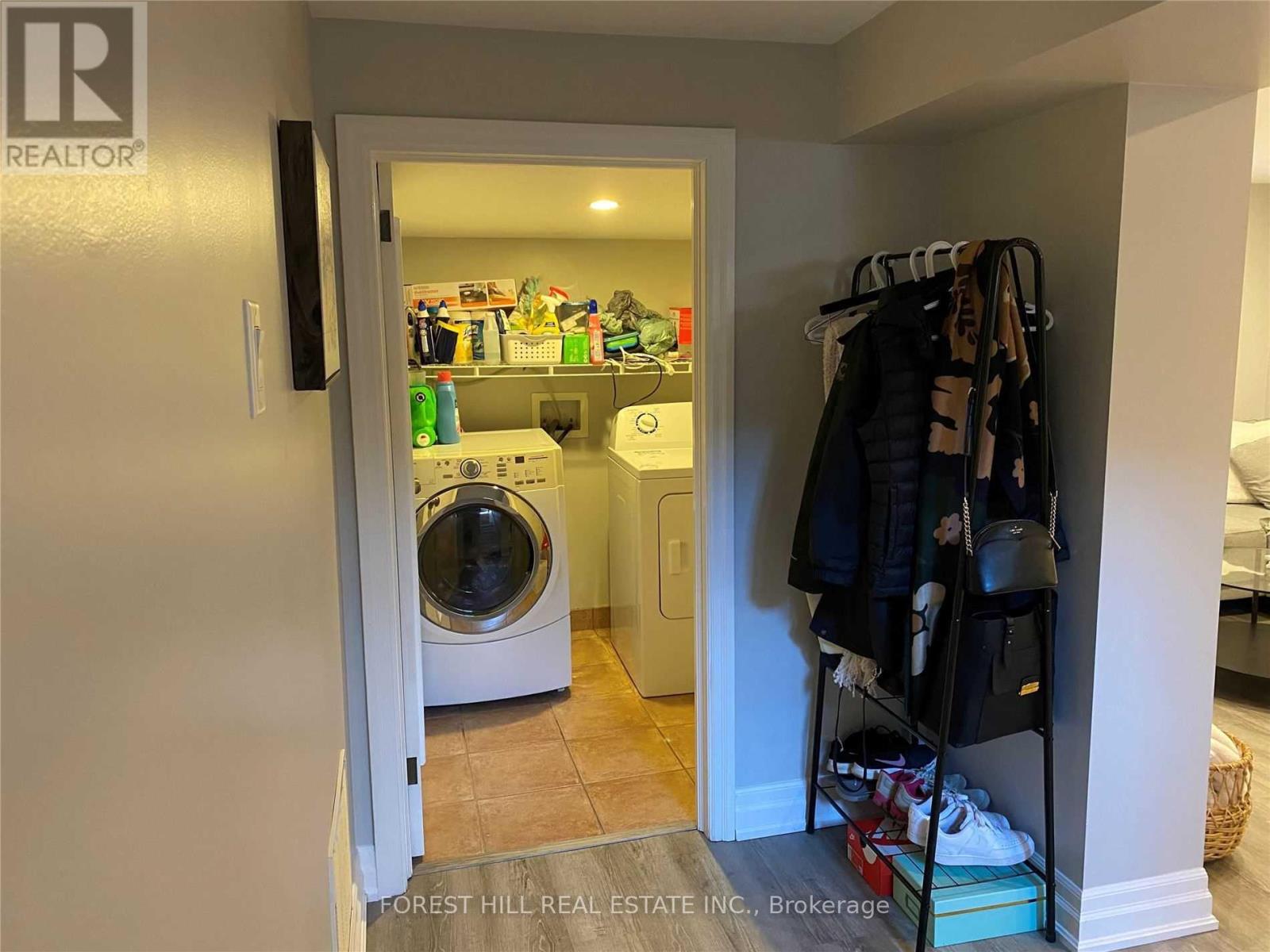 Lower - 61 Roxborough Road, Newmarket (Gorham-College Manor), Ontario  L3Y 3K8 - Photo 6 - N14110508