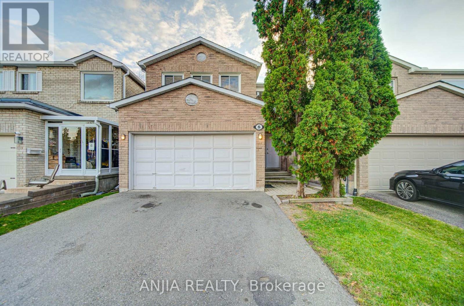 8 Millcroft Way, Vaughan, Ontario  L4J 6P2 - Photo 2 - N14110538
