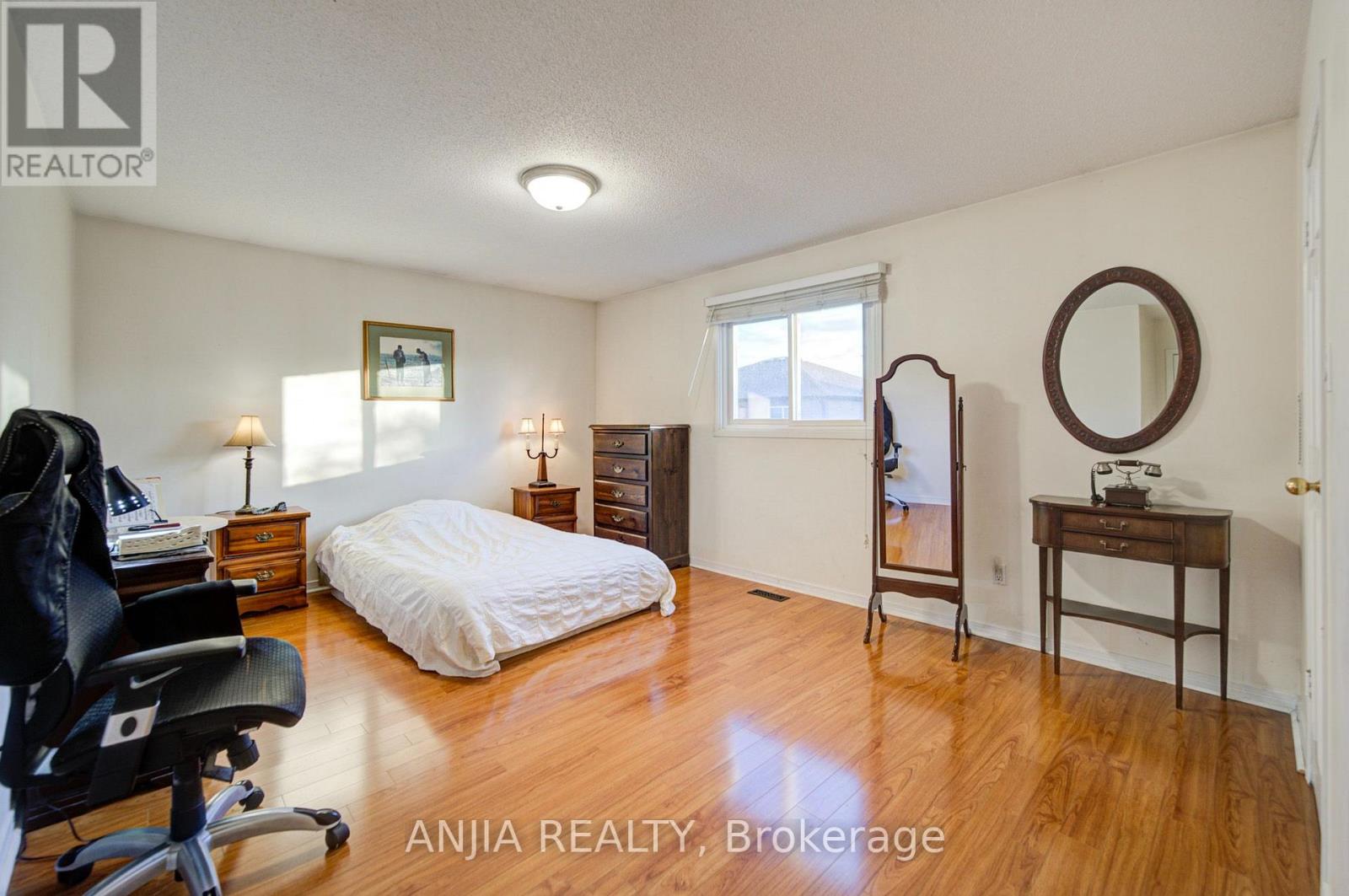 8 Millcroft Way, Vaughan, Ontario  L4J 6P2 - Photo 31 - N14110538