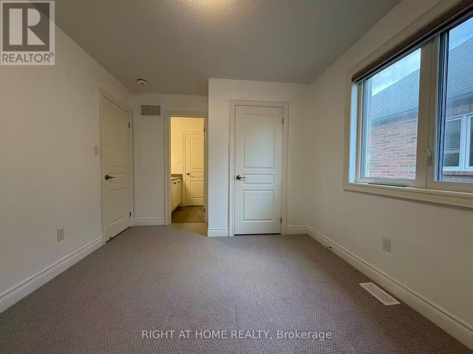 4 Empire Drive, Bradford West Gwillimbury (Bradford), Ontario  L3Z 4J1 - Photo 27 - N14110576