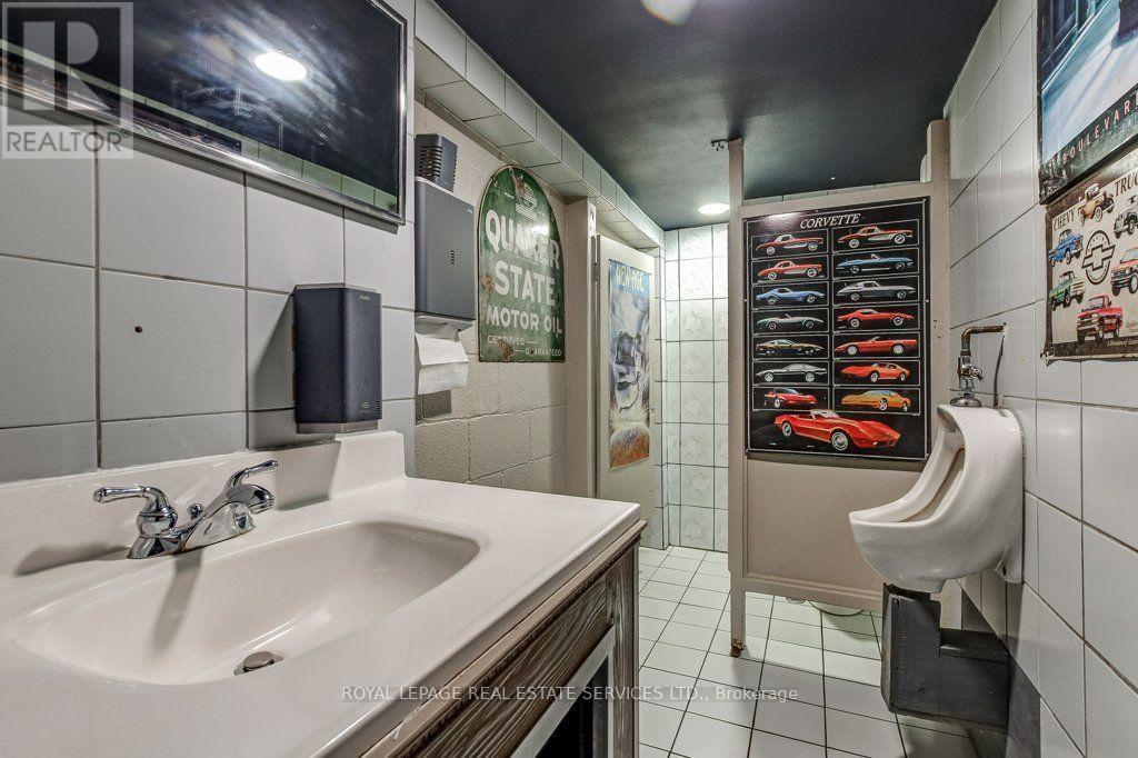 316 Kerr Street, Oakville, Ontario  L6K 3B5 - Photo 37 - W14110472