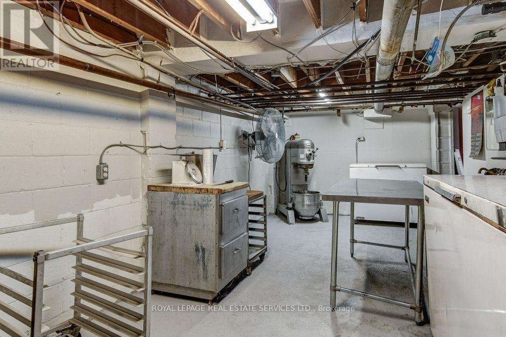 316 Kerr Street, Oakville, Ontario  L6K 3B5 - Photo 43 - W14110472