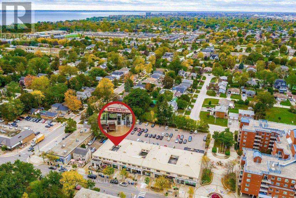 316 Kerr Street, Oakville, Ontario  L6K 3B5 - Photo 6 - W14110472