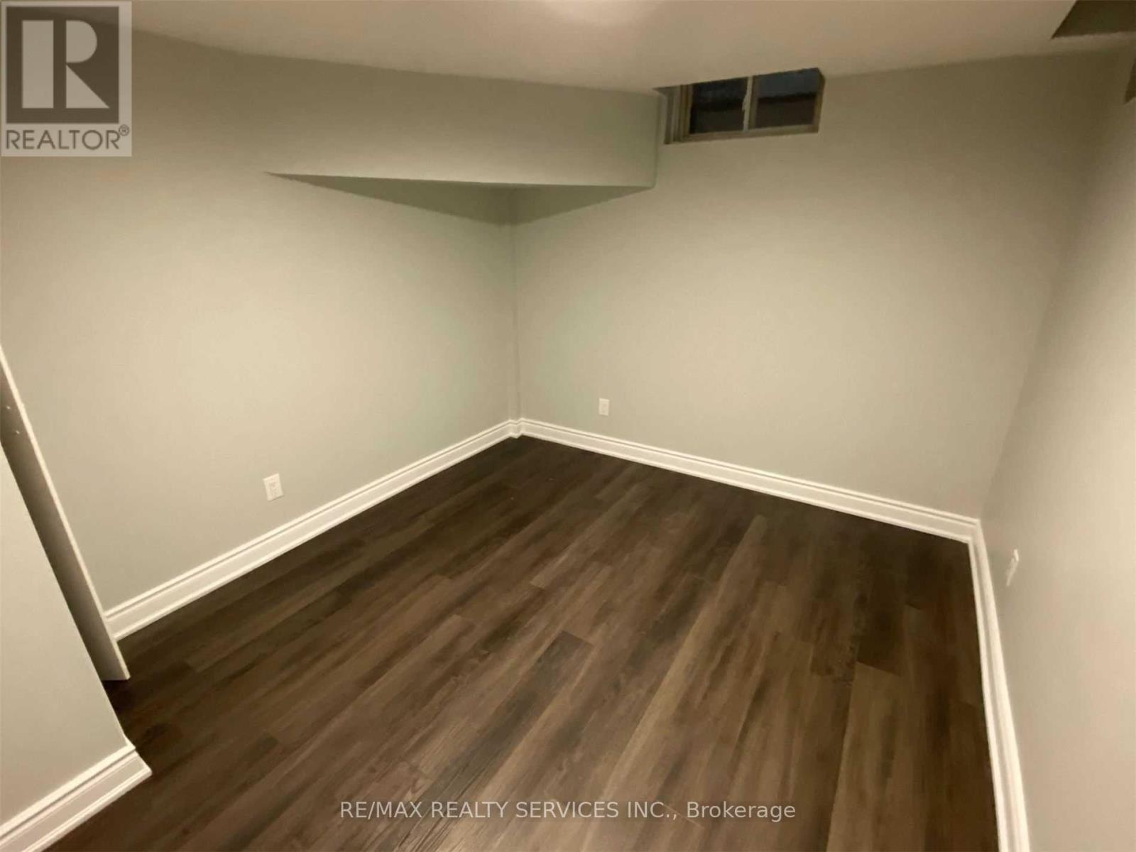 Bsmt - 26 Swennen Drive, Brampton, Ontario  L6V 4E3 - Photo 5 - W14110488