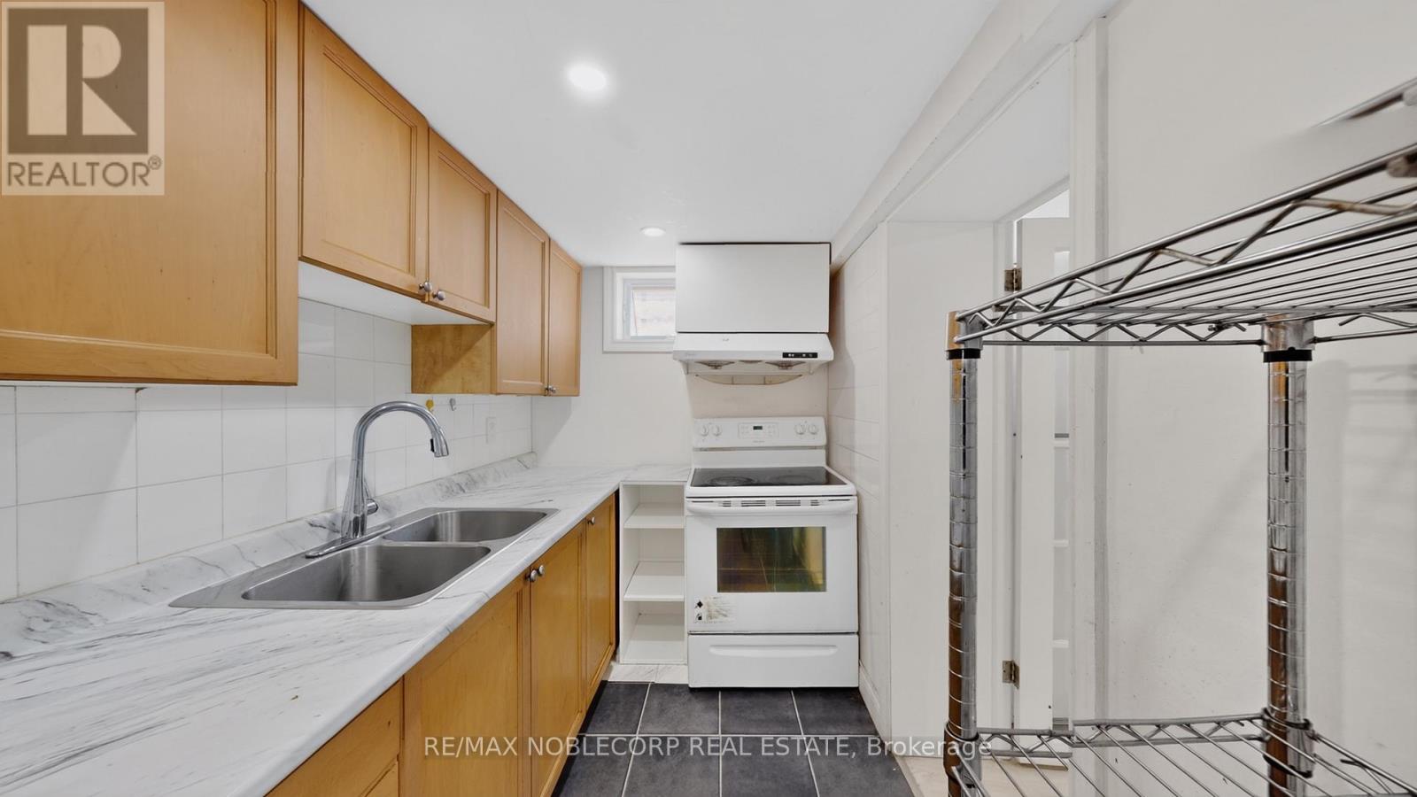 95 Snowood Court, Toronto, Ontario  M3N 1E7 - Photo 25 - W14110570