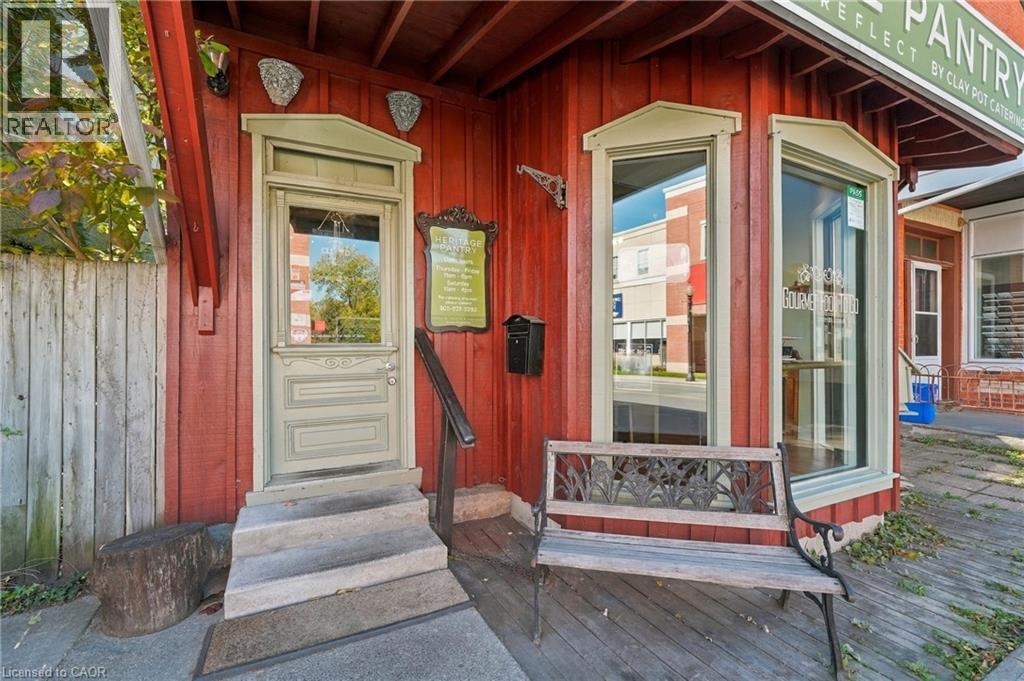144 King Street, Dundas, Ontario  L9H 1V2 - Photo 4 - 40873587