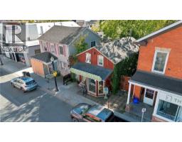 144 KING Street, Dundas, Ontario