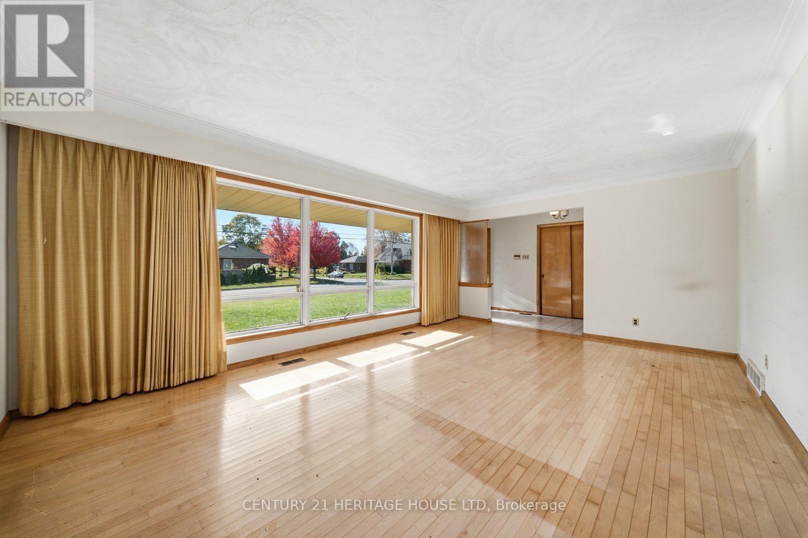 486 Chatham Street, Brantford, Ontario  N3S 4J9 - Photo 5 - X14110476