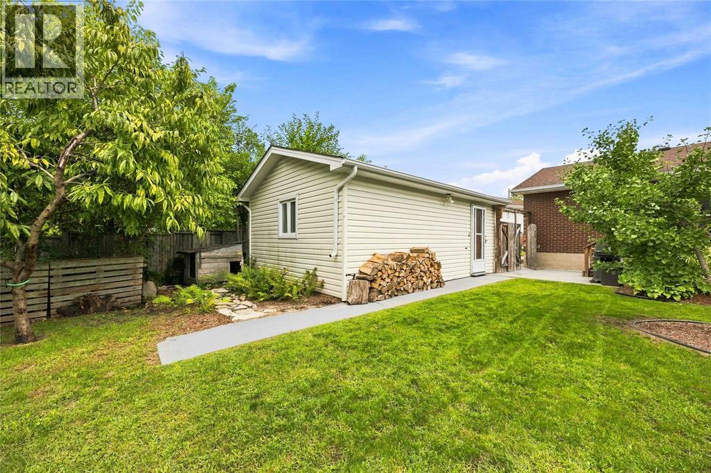 820 Woodward Crescent, Sarnia, Ontario  N7V 2E6 - Photo 43 - 26025884