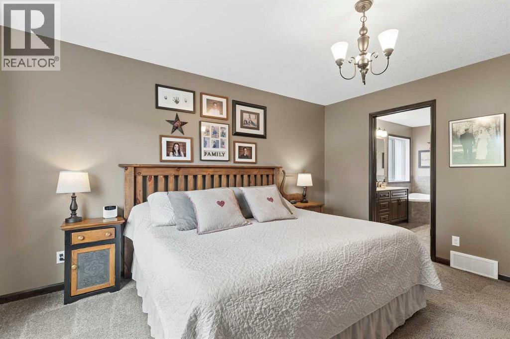 32 Cranarch Bay Se, Calgary, Alberta  T3M 0W6 - Photo 21 - A2353862