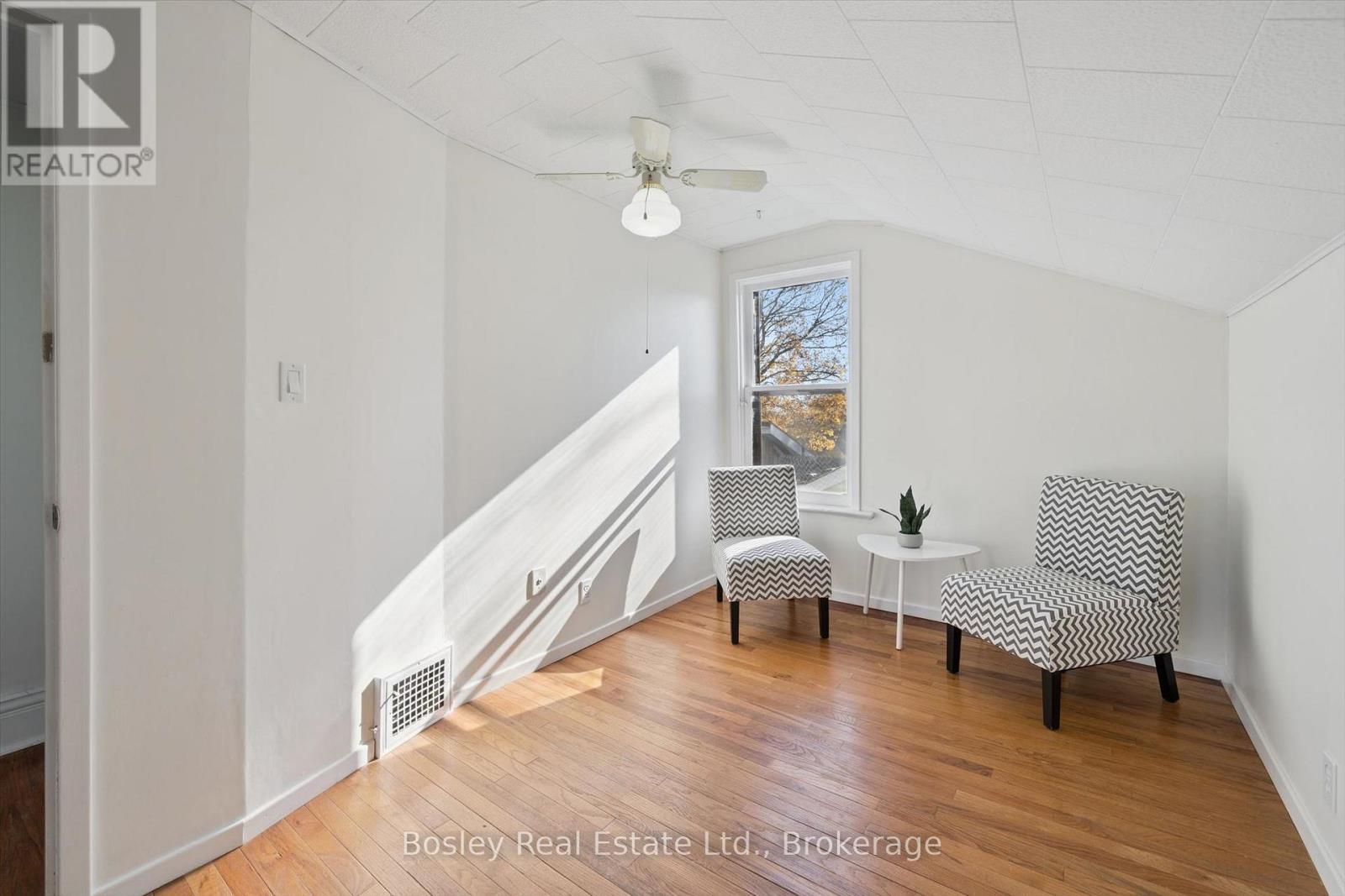 31 Jane St Street, Guelph, Ontario  N1E 4T2 - Photo 17 - X14109794