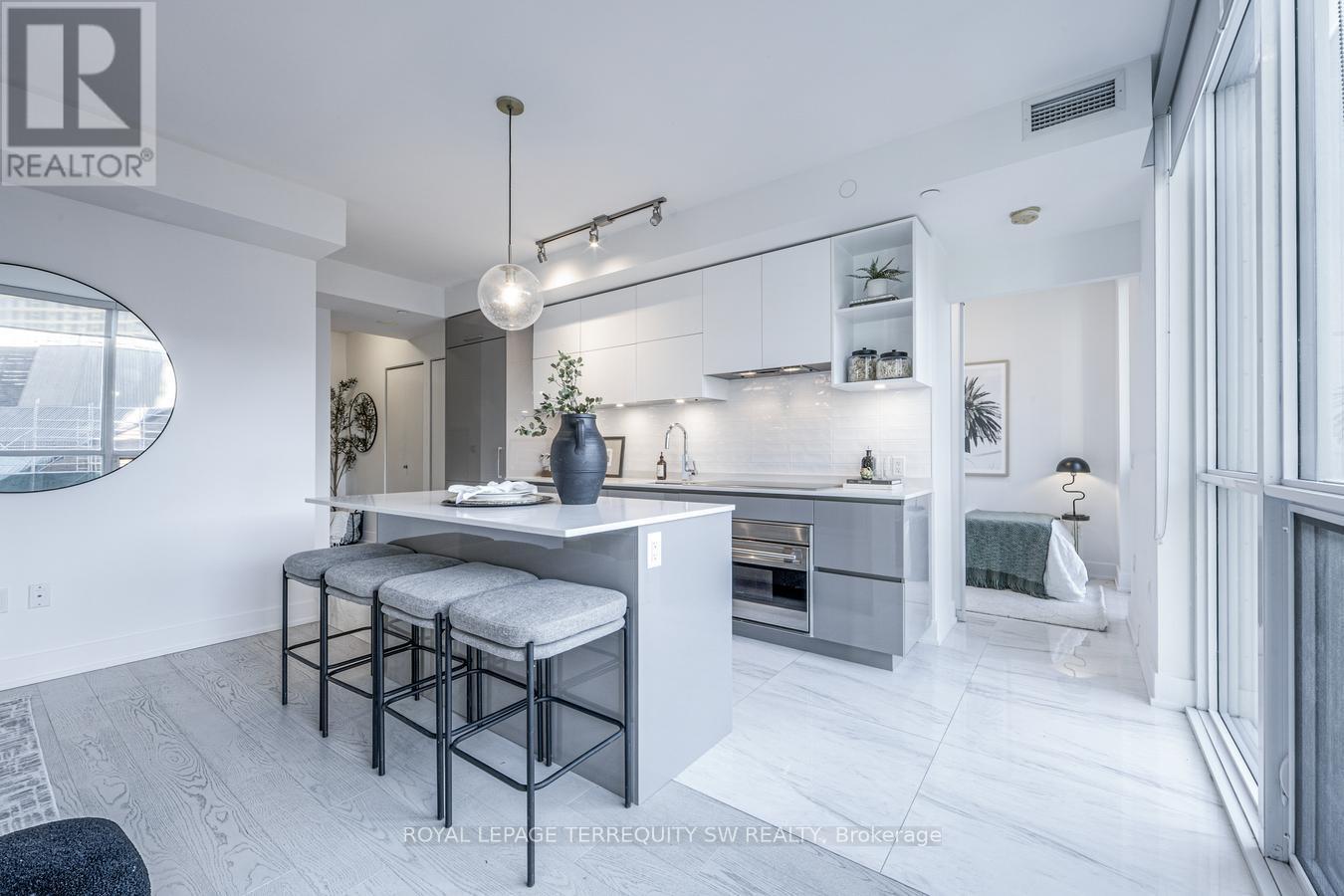 809 - 1 Yorkville Avenue, Toronto, Ontario  M4W 0B1 - Photo 10 - C14106710