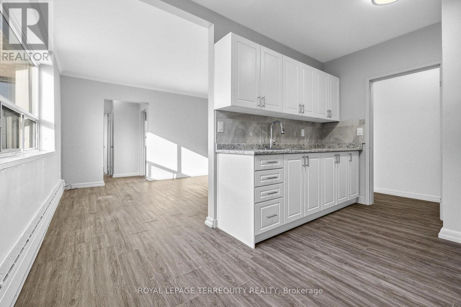 101 - 2550 KEELE STREET, Toronto, Ontario