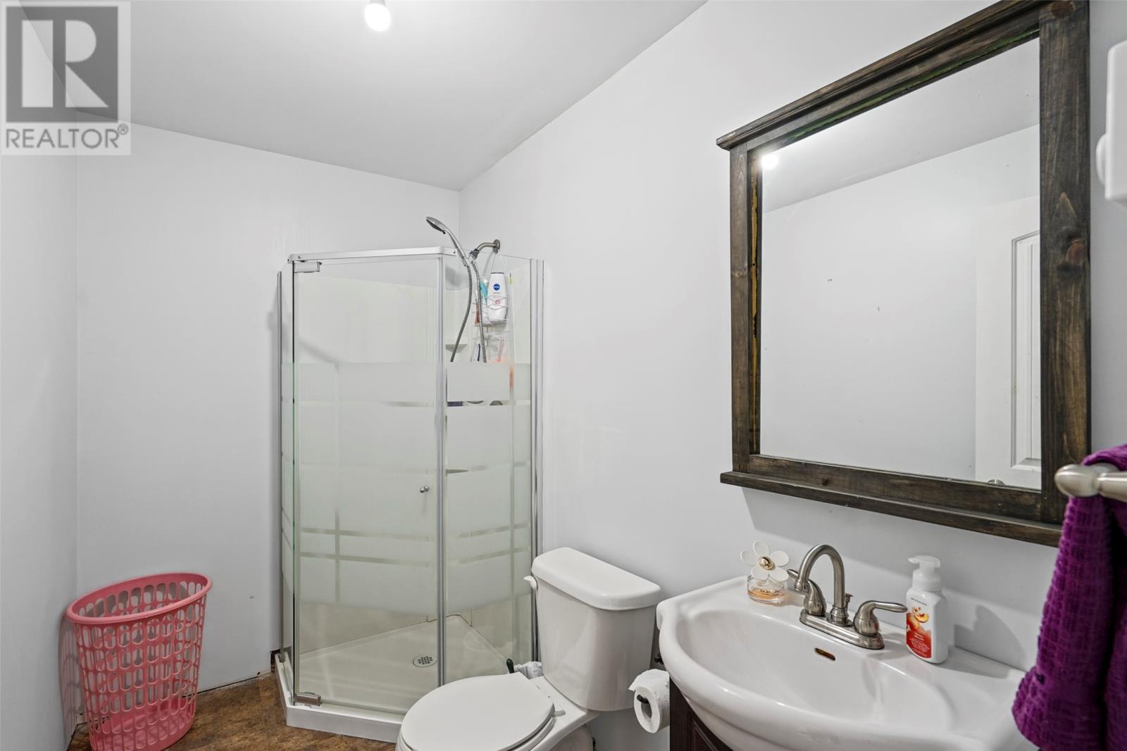 14 Humphrey Street, Placentia — photo 32