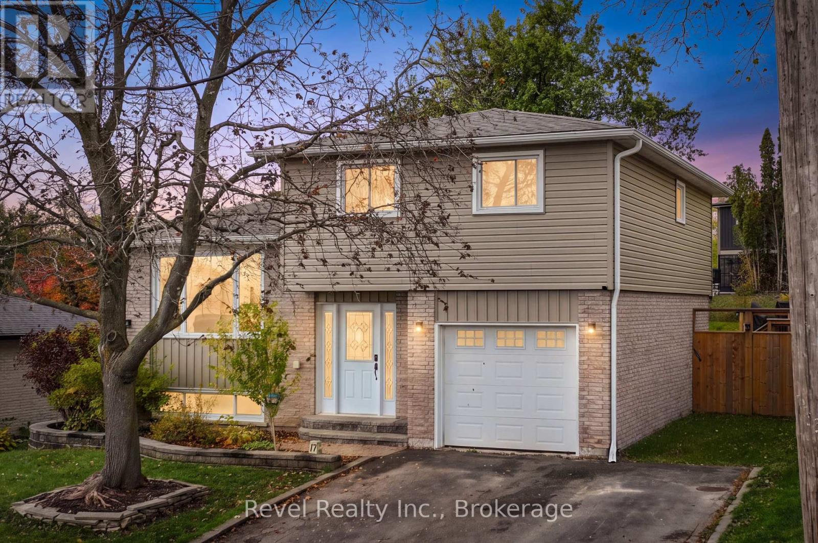17 MOHAWK DRIVE, Kawartha Lakes, Ontario