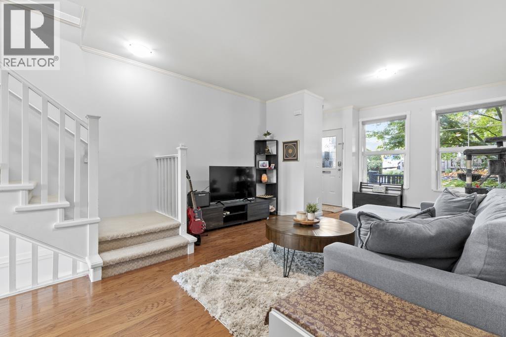 10 3712 Pender Street, Burnaby, British Columbia  V5C 2L3 - Photo 7 - R3177542
