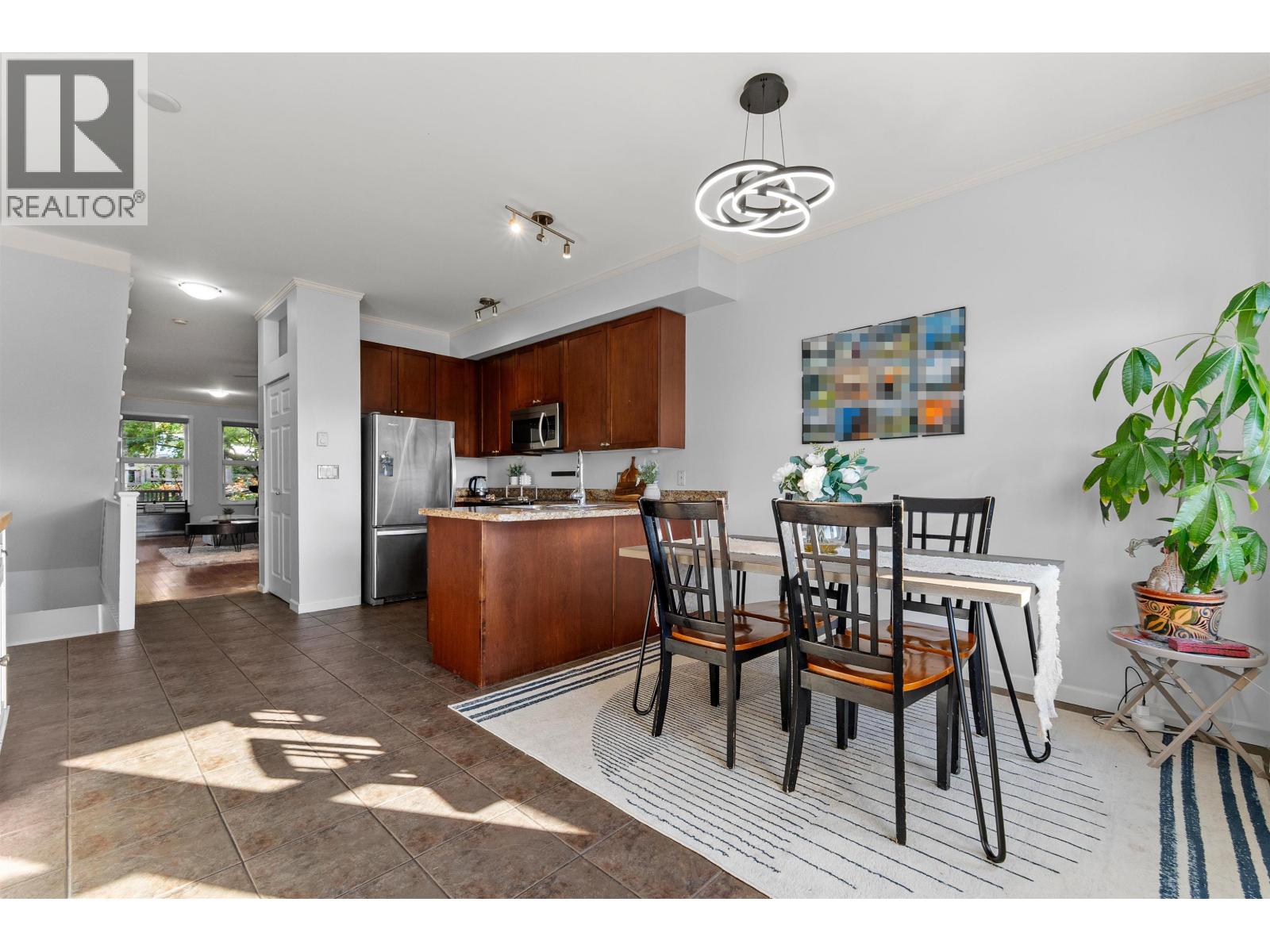 10 3712 Pender Street, Burnaby, British Columbia  V5C 2L3 - Photo 13 - R3177542
