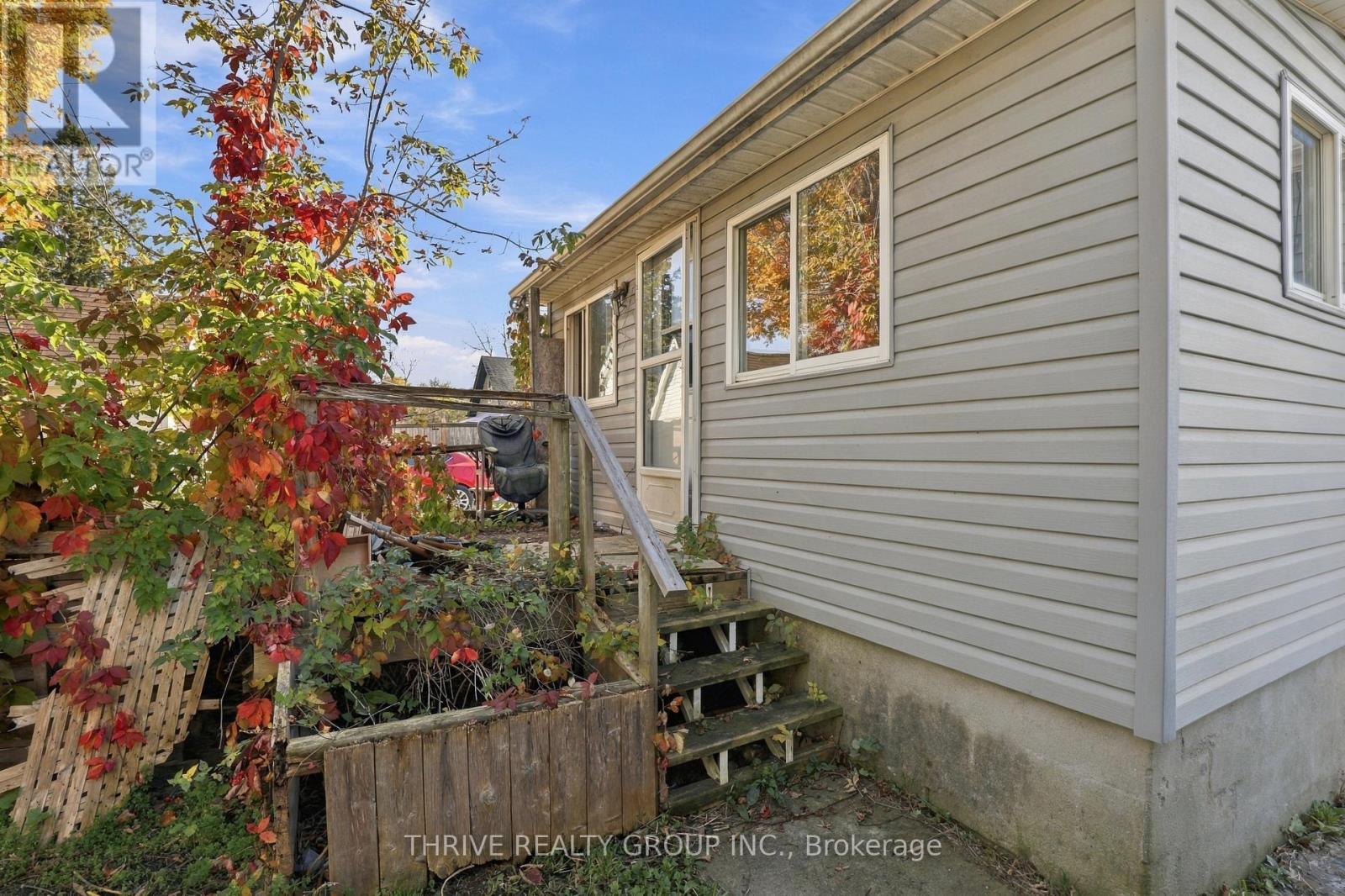 342 Thompson Road, London South, Ontario  N5Z 2Z5 - Photo 6 - X14110850