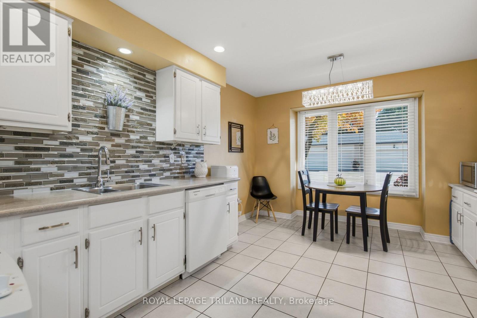 48 - 163 Pine Valley Drive, London South, Ontario  N6J 4R2 - Photo 9 - X14110854