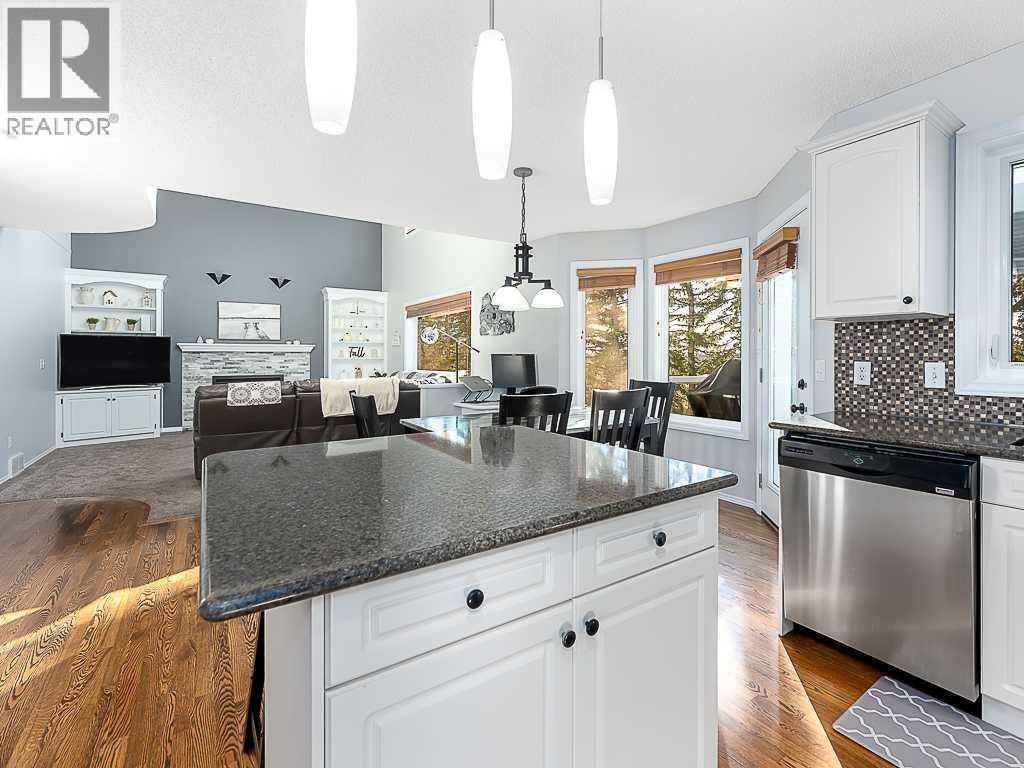 150 Hampstead Close Nw, Calgary, Alberta T3A 5J1 - Photo 12 - A2354152