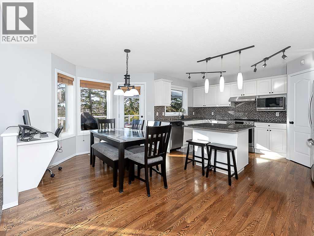 150 Hampstead Close Nw, Calgary, Alberta T3A 5J1 - Photo 13 - A2354152
