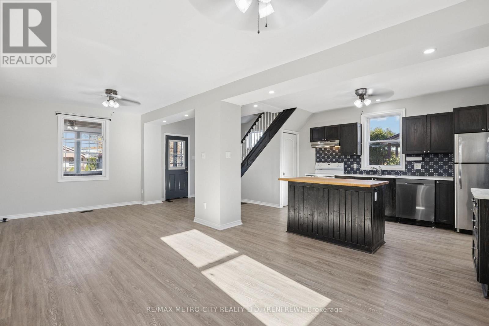 211 Mcandrew Avenue, Renfrew, Ontario  K7V 3X2 - Photo 12 - X14110694
