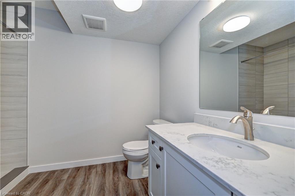 118 Gravel Ridge Trail Unit# E13, Kitchener, Ontario  N2E 0B8 - Photo 11 - 40873446
