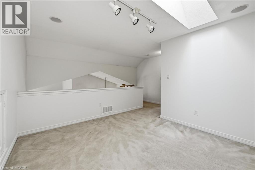 2256 Turnberry Road, Burlington, Ontario L7M 4S6 - Photo 25 - 40872810
