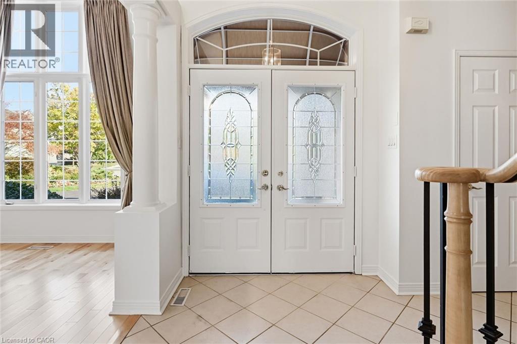 2256 Turnberry Road, Burlington, Ontario L7M 4S6 - Photo 4 - 40872810