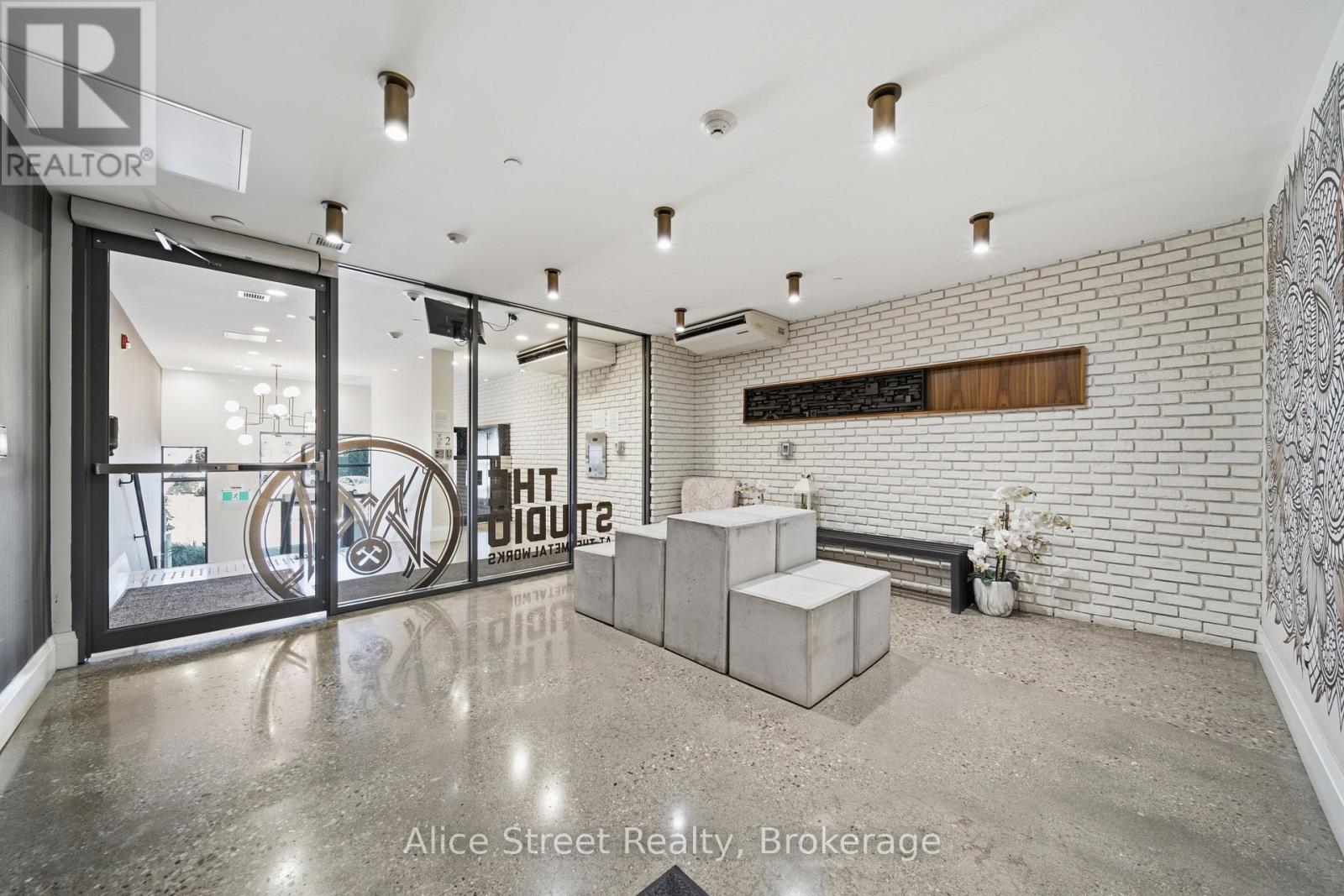 414 - 63 Arthur Street S, Guelph, Ontario  N1E 0A8 - Photo 4 - X14110782