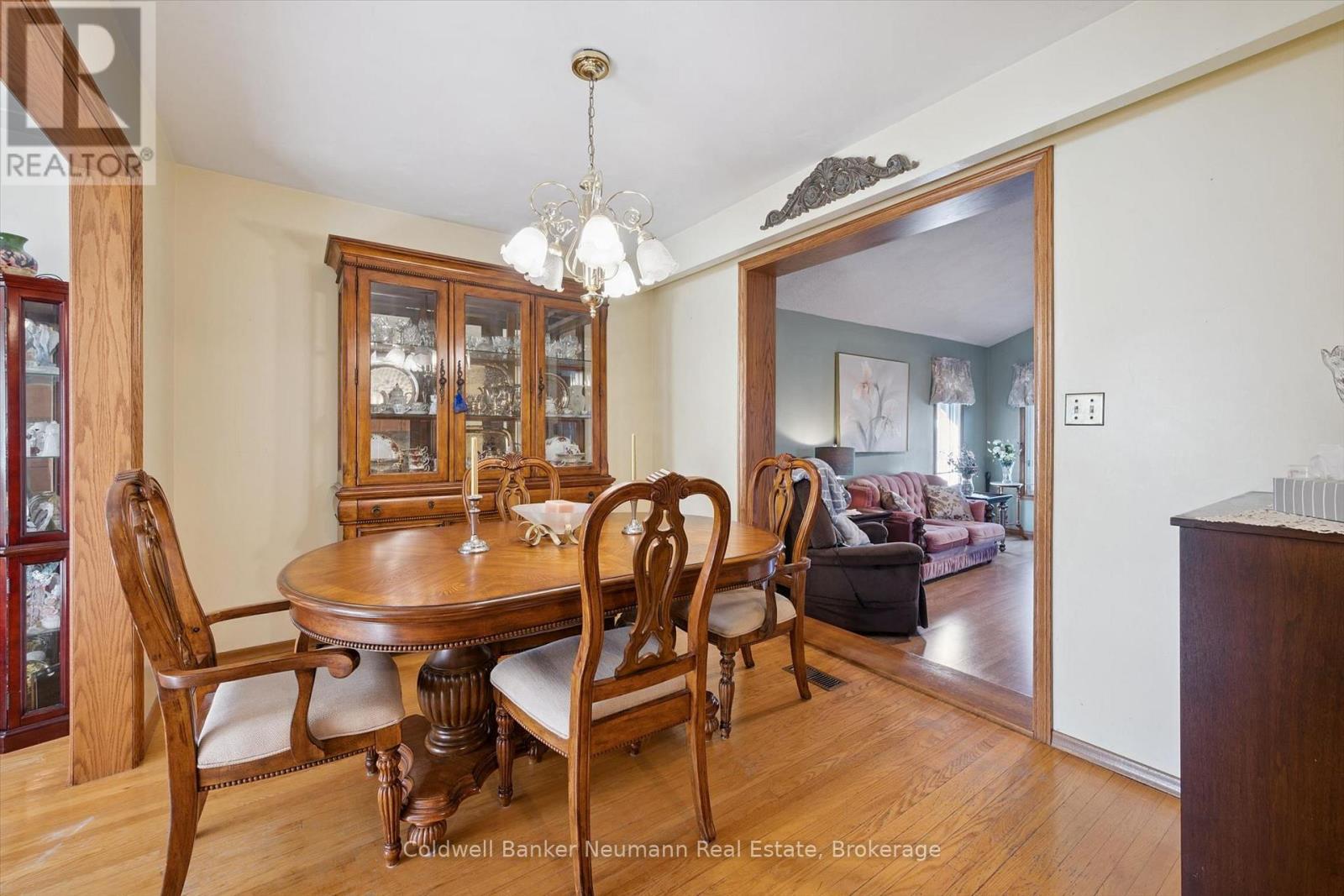 48 Westminster Avenue, Guelph, Ontario  N1E 4C1 - Photo 10 - X14110816