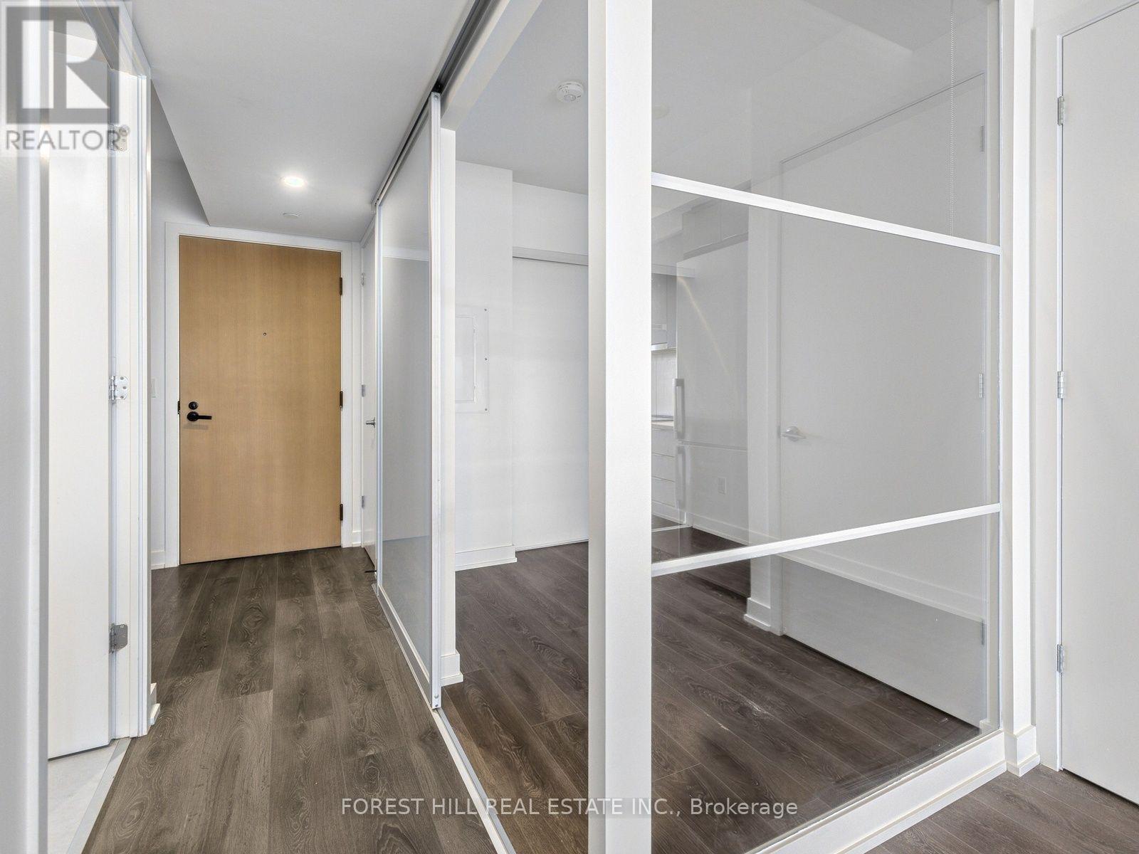 407 - 8 Tippett Road, Toronto (Clanton Park), Ontario  M3H 0E7 - Photo 4 - C14110652