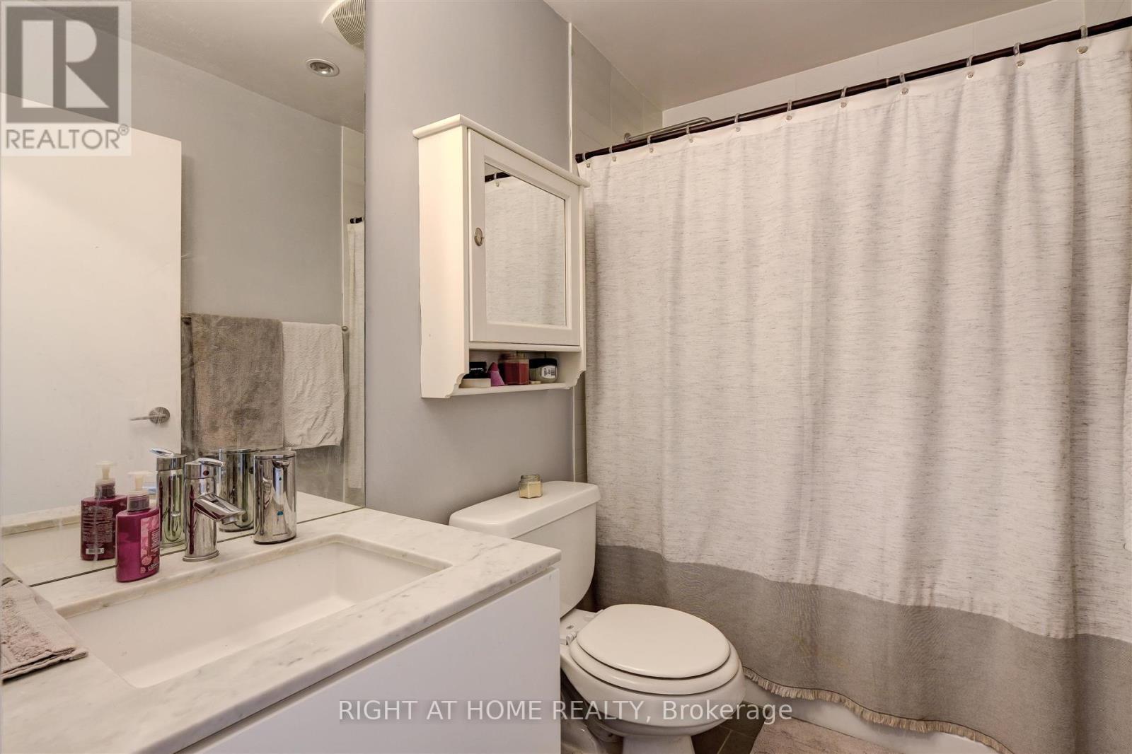 1709 - 33 Mill Street, Toronto (Waterfront Communities), Ontario  M5A 3R3 - Photo 21 - C14110658