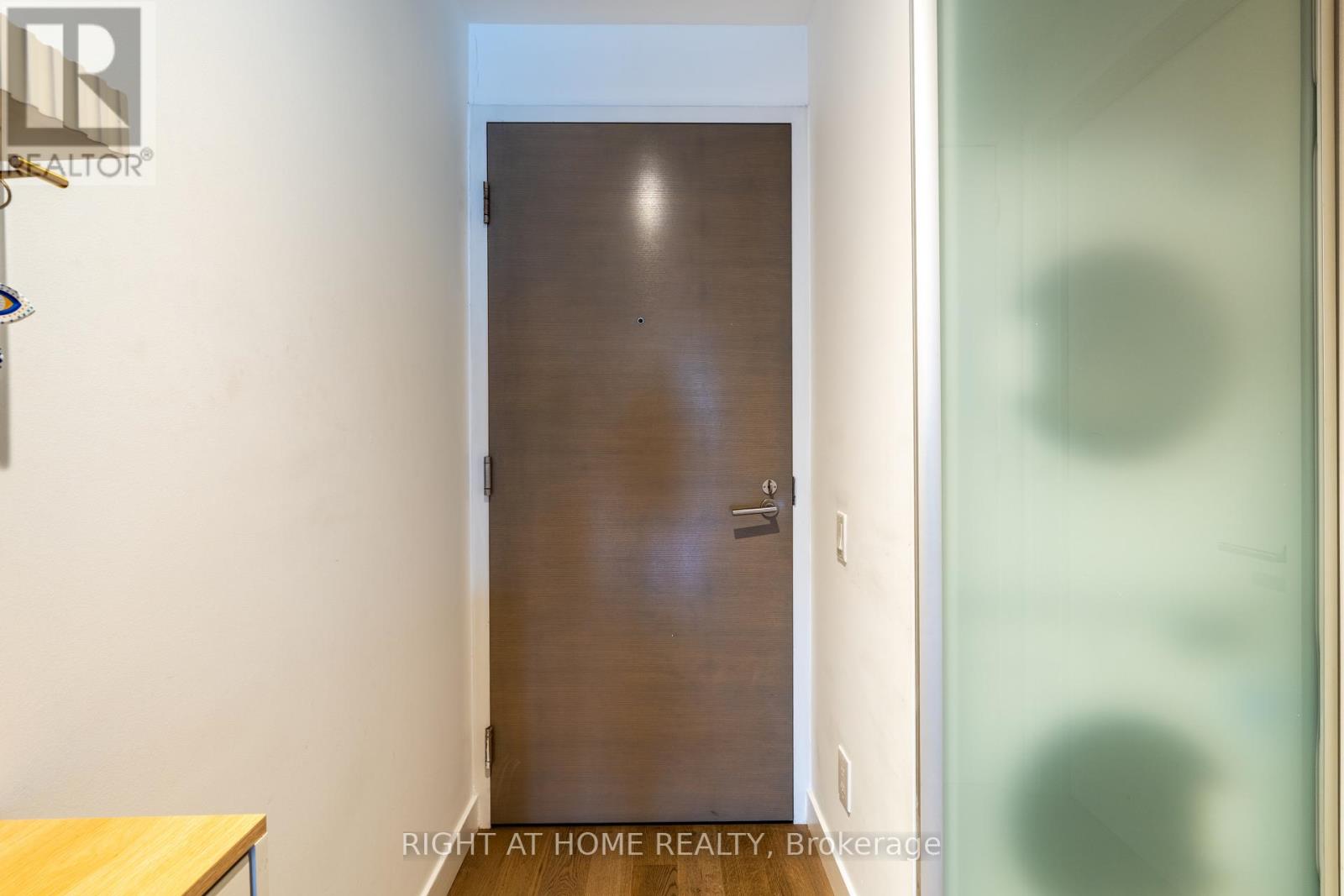 704 - 25 Stafford Street, Toronto (Niagara), Ontario  M5V 0G3 - Photo 2 - C14110748