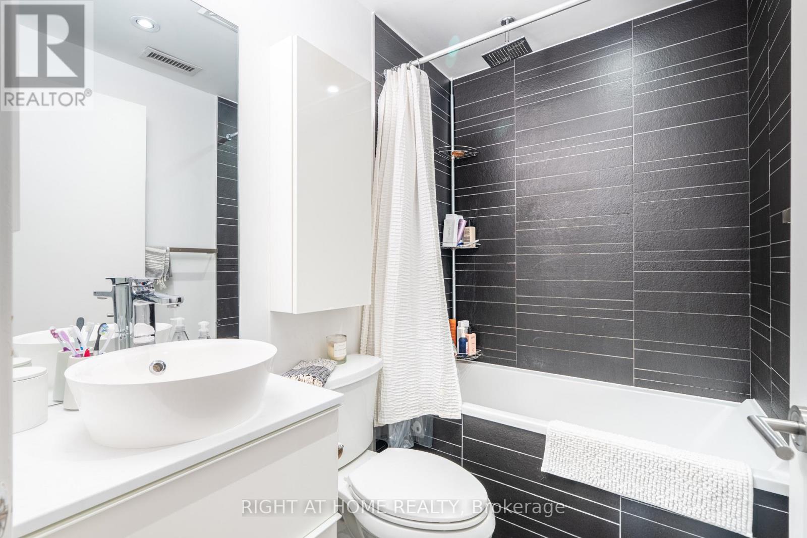 704 - 25 Stafford Street, Toronto (Niagara), Ontario  M5V 0G3 - Photo 21 - C14110748