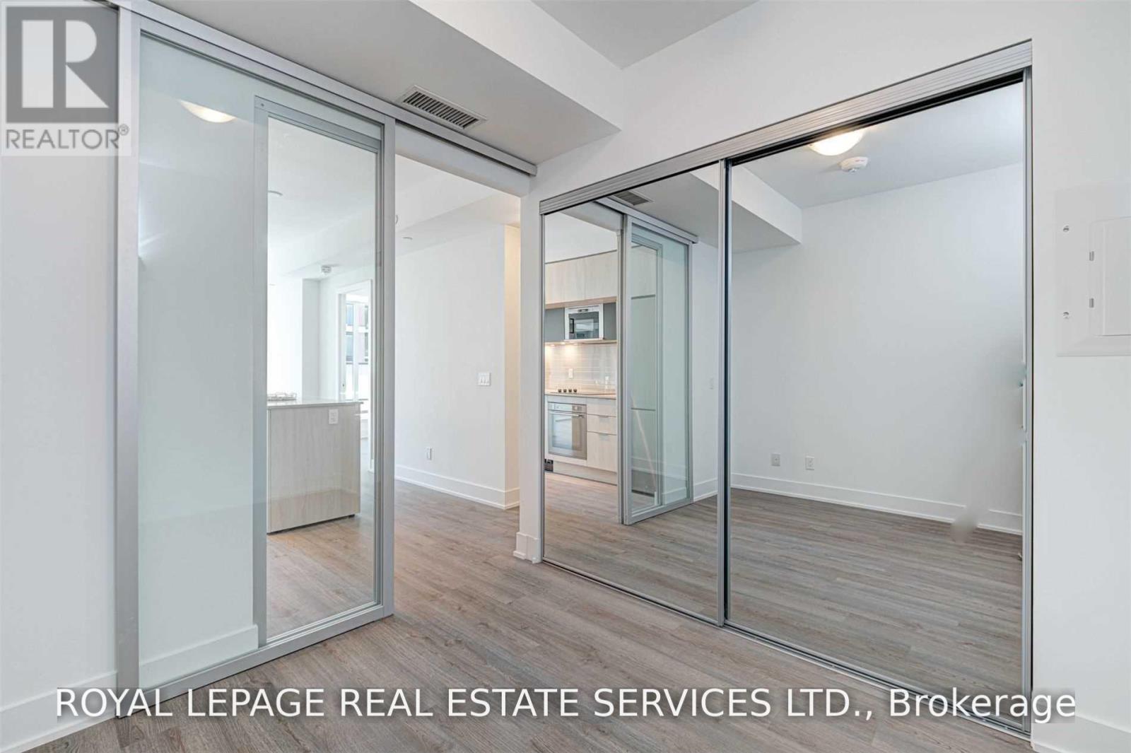 214 - 1 Belsize Drive, Toronto (Yonge-Eglinton), Ontario  M4S 0B9 - Photo 11 - C14110764